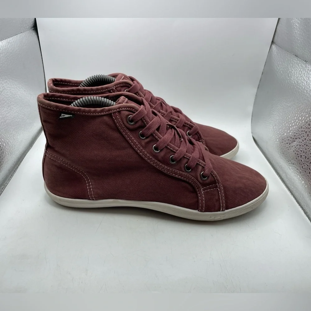 Billabong Phoenix women’s Burgundy High-Top Sneakers size 7